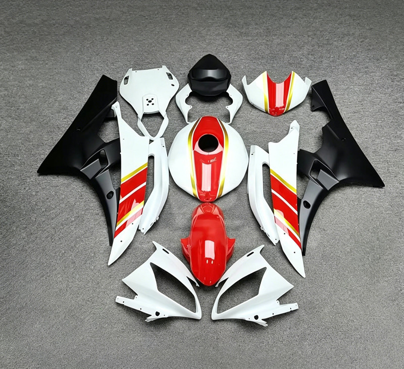 4 nuovi kit carene in ABS - ad - Model Kit Yamaha recensione e prezzo