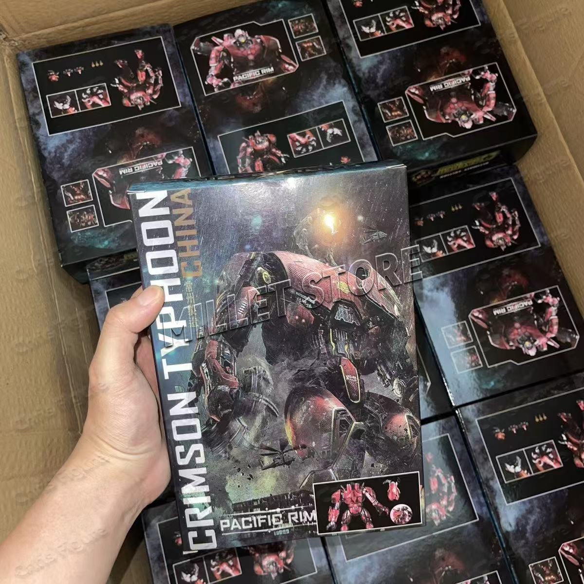 Disponibili, Figure NECA Lumin - Model Kit Pacific Rim recensione e prezzo